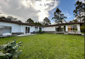 SAN ANTONIO, 3 Habitaciones Habitaciones, ,4 BathroomsBathrooms,Finca,ARRIENDO,SAN ANTONIO ,0,1580