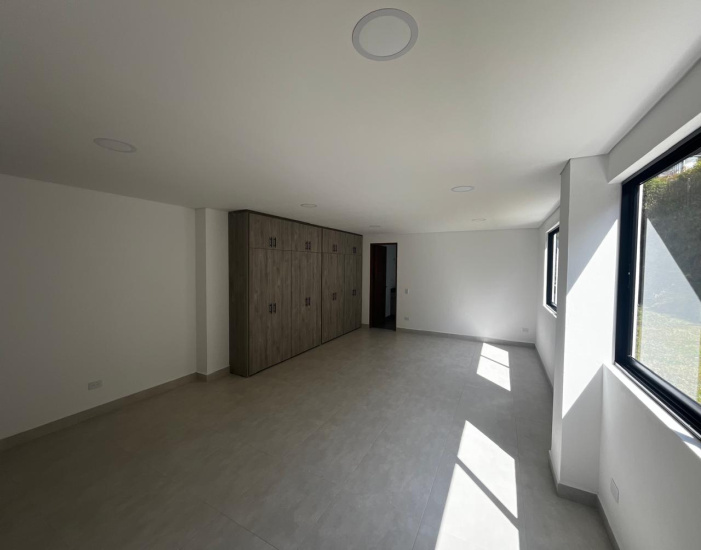 EL CANADA, 4 Habitaciones Habitaciones, ,5 BathroomsBathrooms,Finca,VENTA,EL CANADA ,0,1593